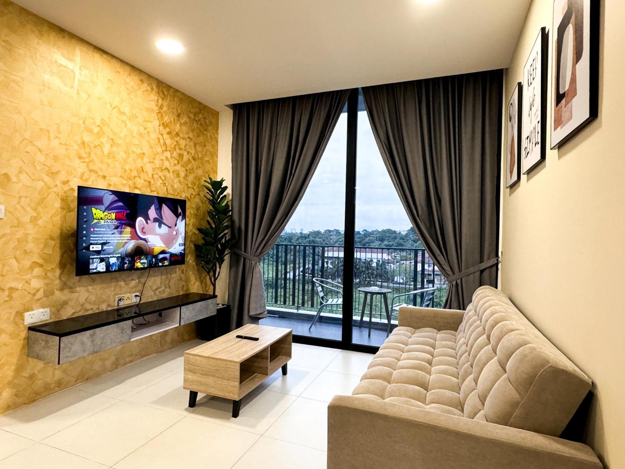 The Podium-3r2b-free 2 Parking-12 Pax-d323 Kuching